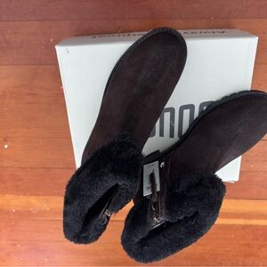 COUGAR ‘Kendal-S’ Brown Suede Fur-Lined Boots